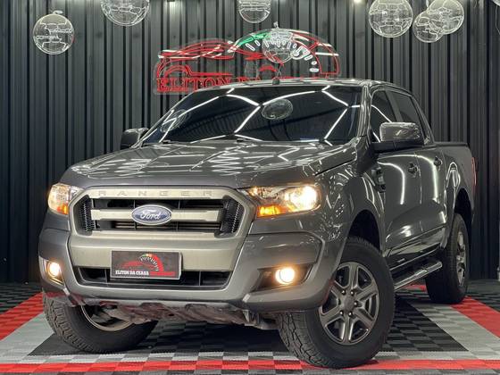 FORD RANGER 2.2 XLS 4X2 CD 16V DIESEL 4P AUTOMÁTICO